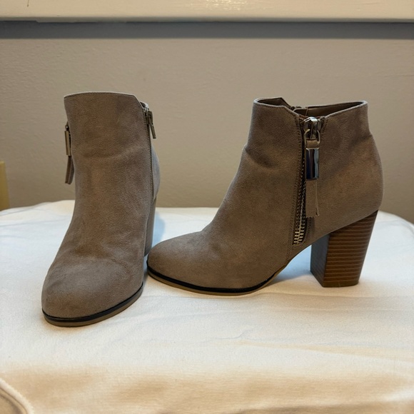 Apt 9 block heel booties - Picture 6 of 6
